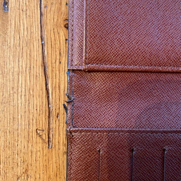 Louis Vuitton Long Passport Wallet - Picture 11 of 16